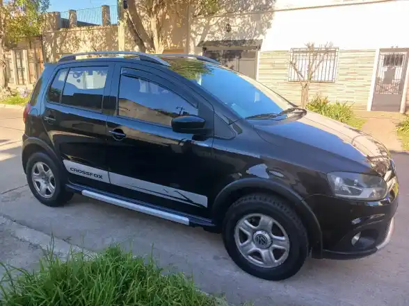 Volkswagen Crossfox 1.6 Comfortline 2011 - foto 4