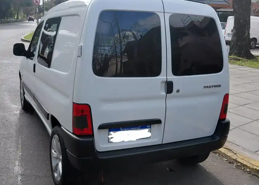 Peugeot Partner 1.6 Hdi Confort 5As 2018 - foto 4