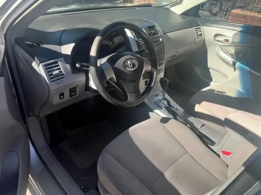 Toyota Corolla 1.8 Xei At 136Cv 2012 - foto 3