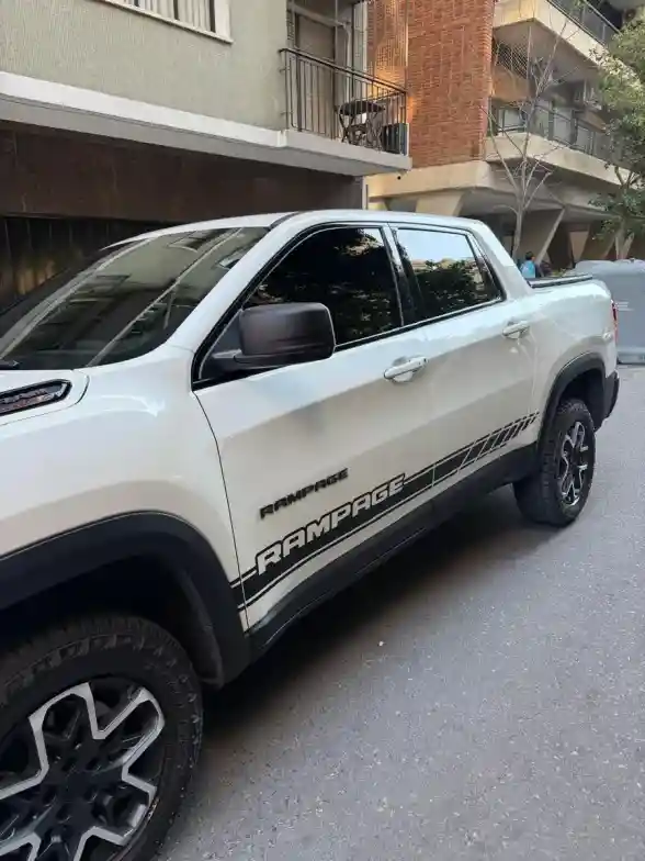 Ram Rampage 2.0 Rebel Gme At9 4X4 2024 - foto 2