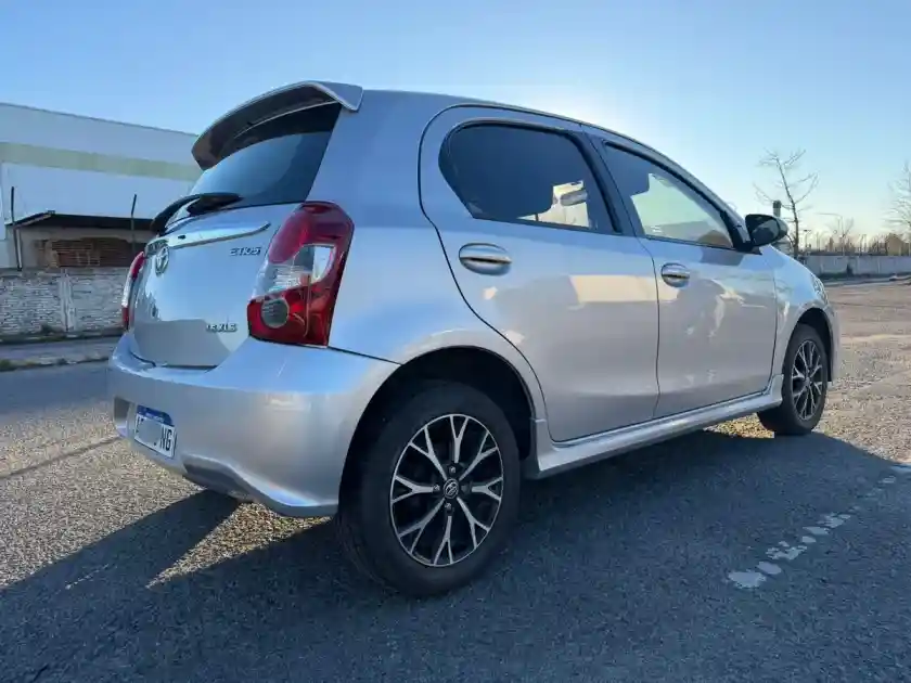 Toyota Etios 1.5 Xls At 2021 - foto 3