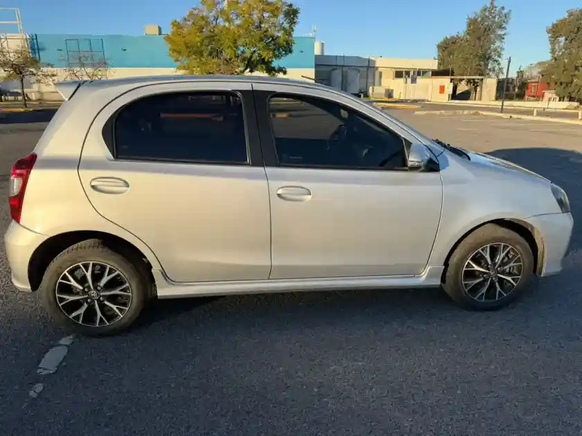 Toyota Etios 1.5 Xls At 2021 - foto 5