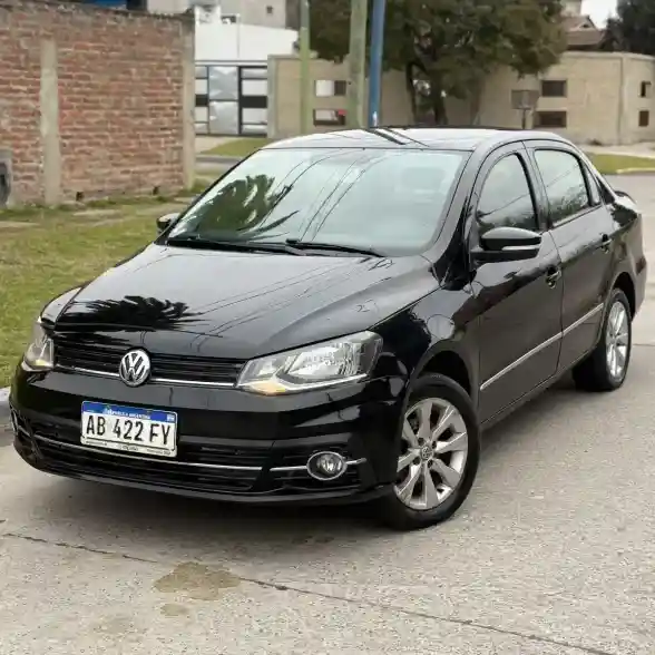 Volkswagen Voyage 1.6 Highline 101Cv 2017 - foto 1