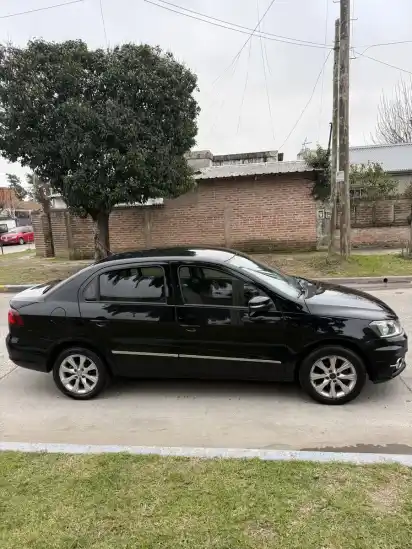 Volkswagen Voyage 1.6 Highline 101Cv 2017 - foto 4