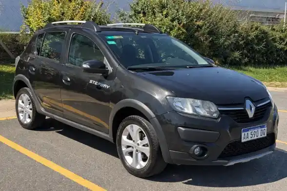 Renault Sandero Stepway 1.6 Privilege 105Cv 2016 - foto 3
