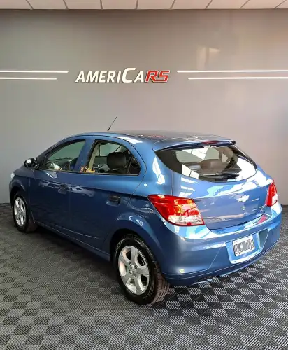 Chevrolet Onix 1.4 Lt Mt 98Cv 2015 - foto 3