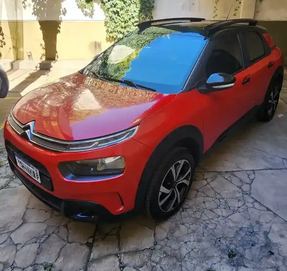 Citroën C4 Cactus 1.6 Thp 165 At6 Shine 2019 - foto 1