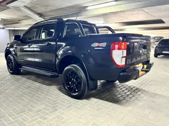 Ford Ranger 3.2 Tdci Black Edition Cd 4X4 At 2020 - foto 2