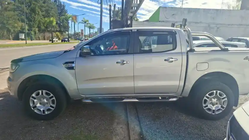 Ford Ranger 3.2 Cd Xlt Tdci 200Cv 4X4 2017 - foto 2