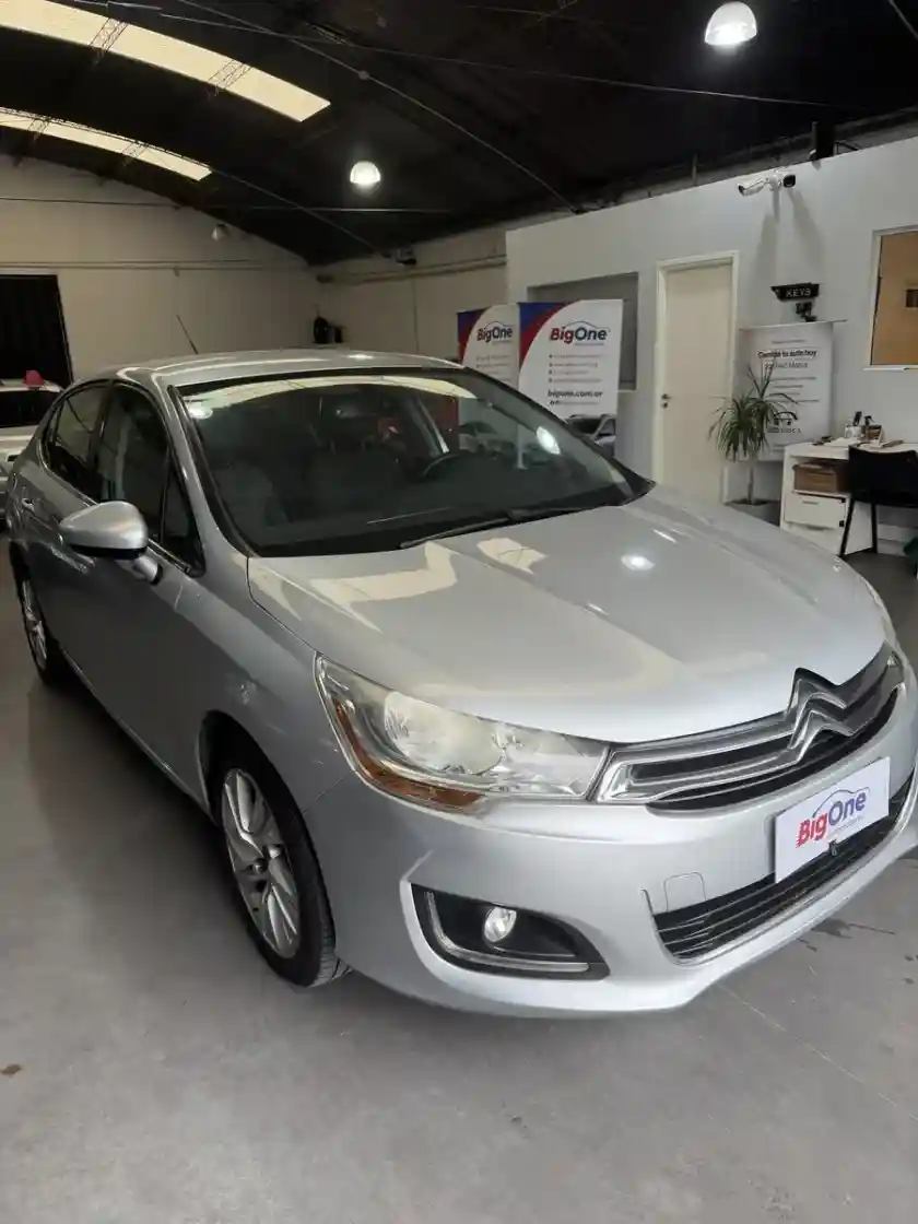 Citroën C4 Lounge 2.0 Tendance 2014 - foto 2