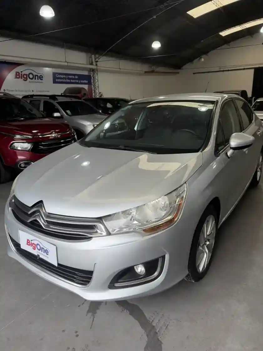 Citroën C4 Lounge 2.0 Tendance 2014 - foto 4