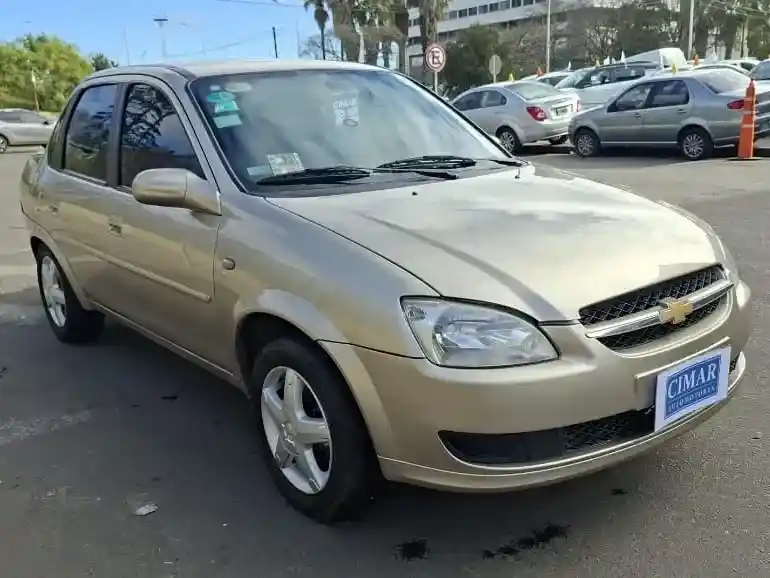Chevrolet Classic 2014 - foto 1