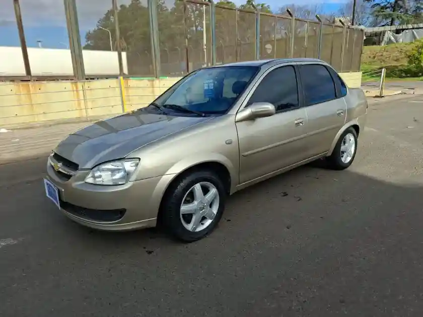 Chevrolet Classic 1.4 Lt Spirit Pack 2014 - foto 5