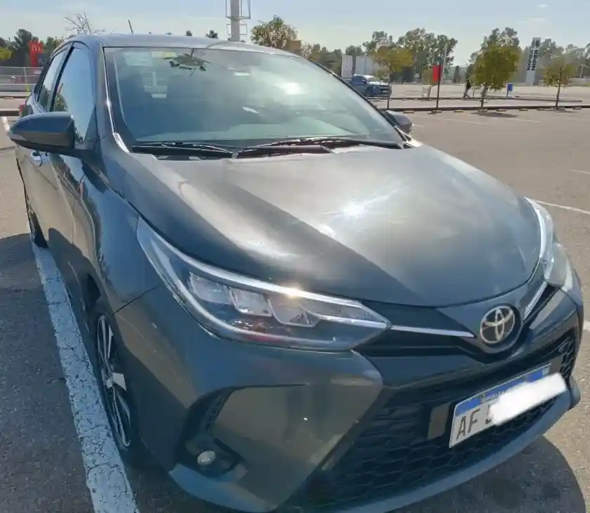 Toyota Yaris 1.5 107Cv S Cvt 2022 - foto 1