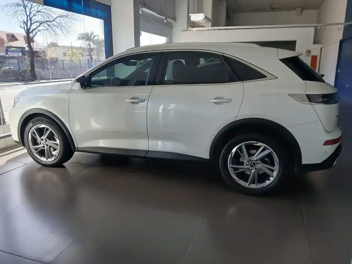 D.s. Ds7 Crossback 2.0 Hdi 180 At So Chic 2021 - foto 4
