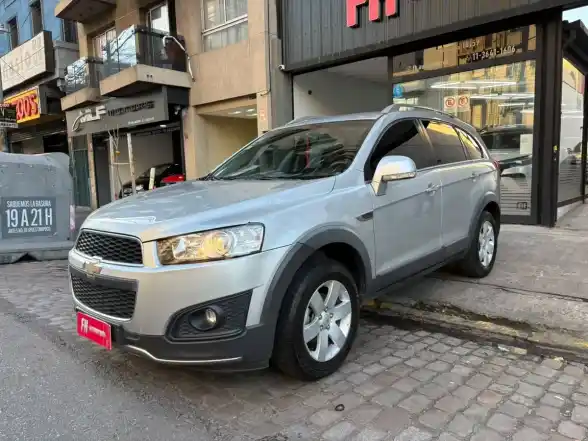Chevrolet Captiva 2015 - foto 1