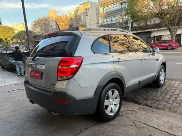 Chevrolet Captiva 2.4 Lt Mt Awd 167Cv 2015 - foto 5