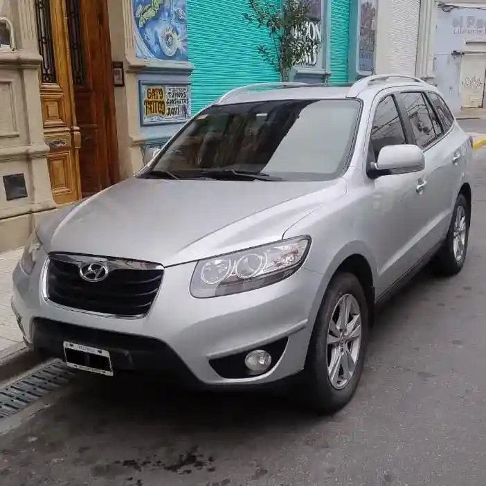 Hyundai Santa Fe 2010 - foto 1