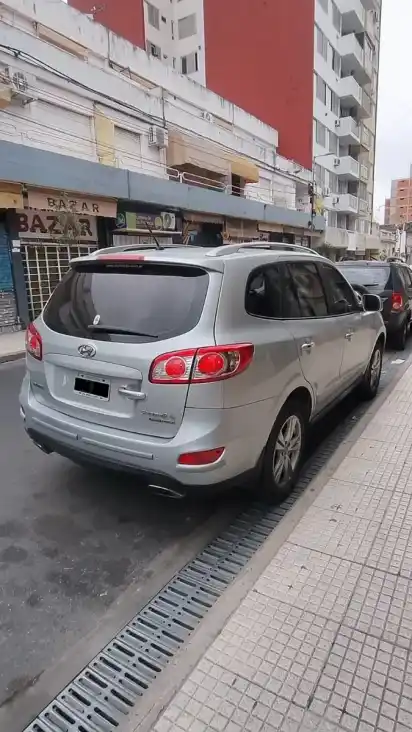 Hyundai Santa Fe 2.2 Gls Premium 7As Crdi 6At 4Wd 2010 - foto 3