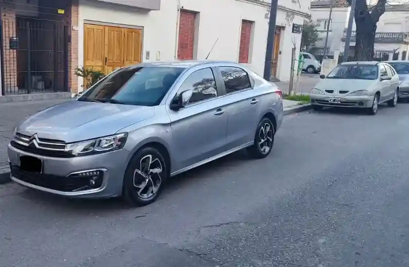 Citroën C-Elysée 1.6 Feel Hdi 92 2019 - foto 1