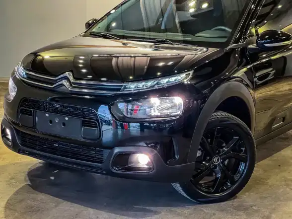 Citroën C4 Cactus 1.6 Thp 165 At6 Shine 2022 - foto 1