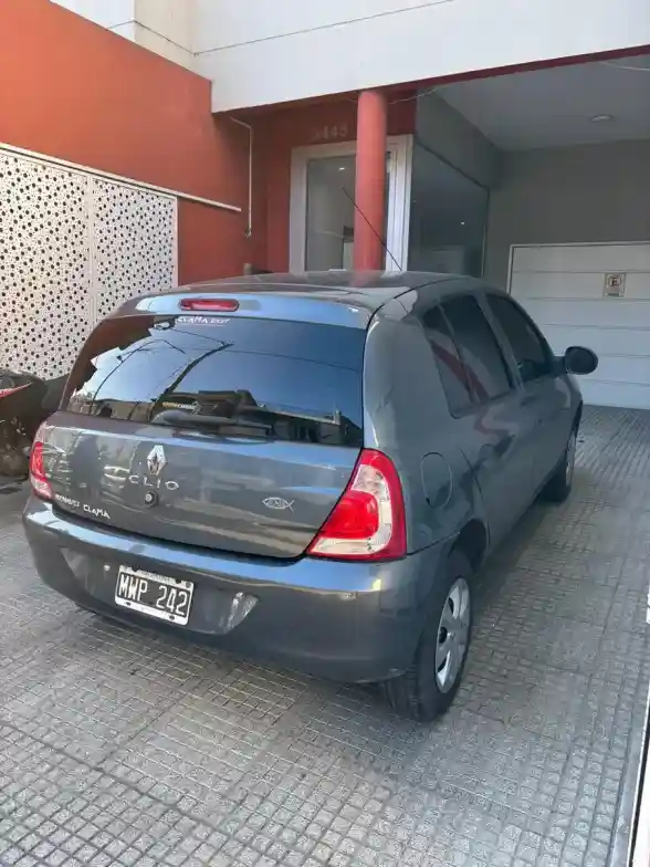 Renault Clio 1.2 Mío Expression Pack I 2013 - foto 2