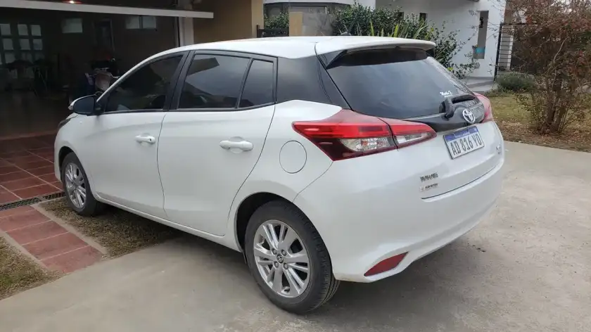 Toyota Yaris 1.5 107Cv Xls Pack Cvt 2019 - foto 5