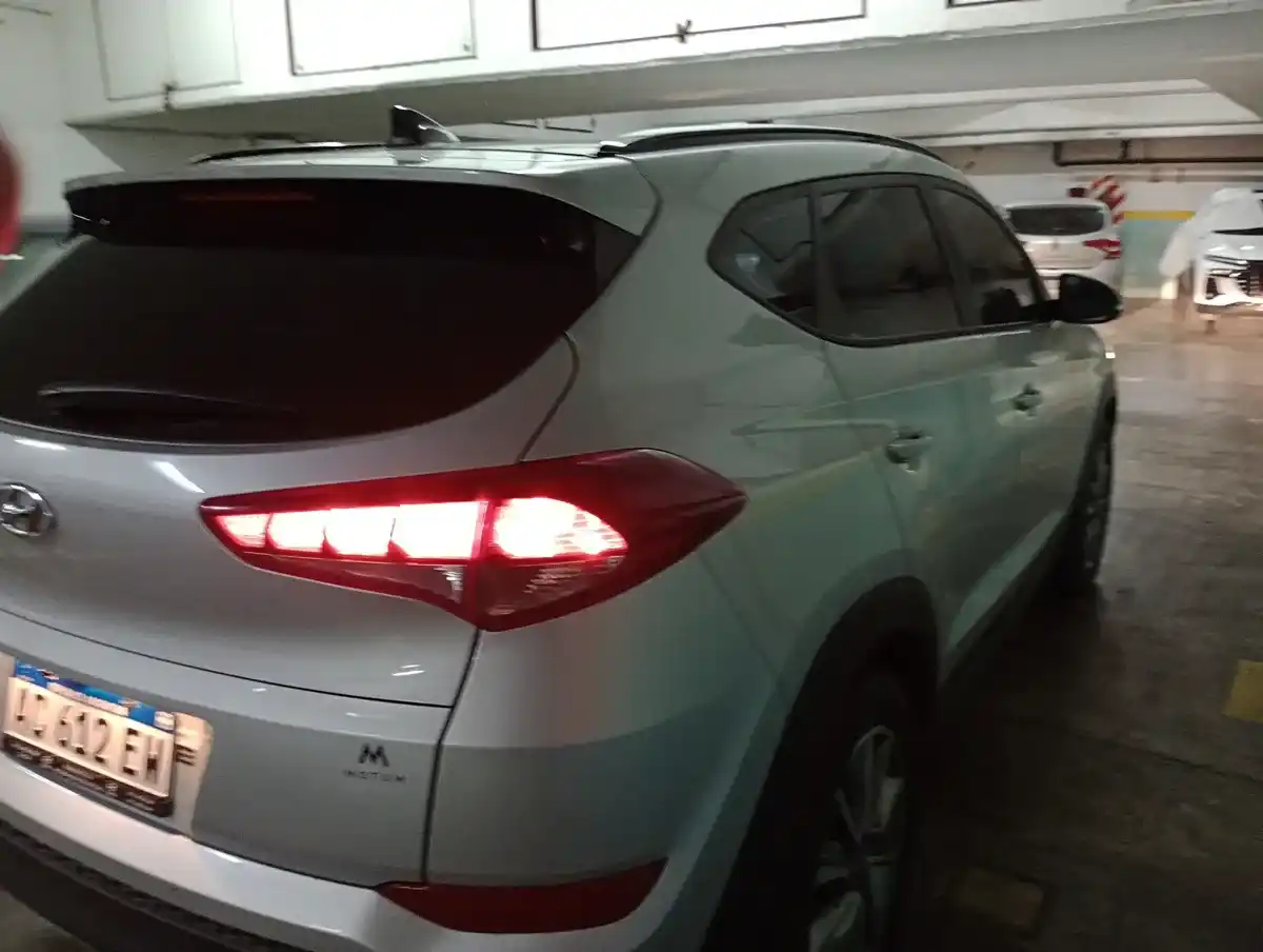 Hyundai Tucson 2.0 C/Techo 2018 - foto 5