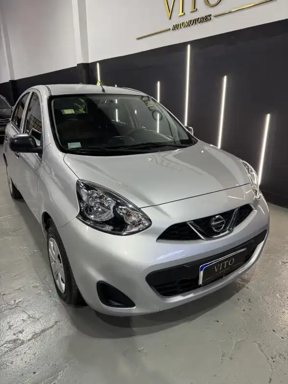 Nissan March 1.6 Active 107Cv 2017 - foto 2