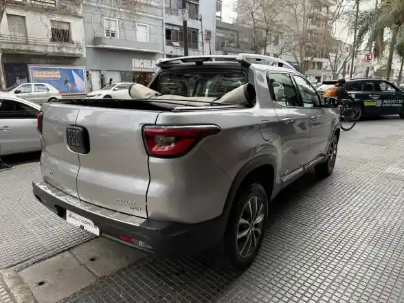 Fiat Toro 2.0 Volcano 4X4 At 2017 - foto 5
