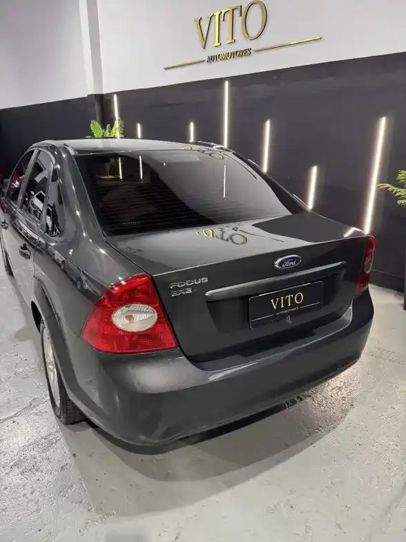 Ford Focus 2 1.6 Exe Sedan Trend Sigma 2013 - foto 4