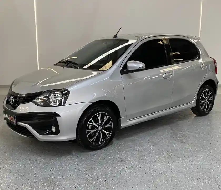 Toyota Etios 2022 - foto 1