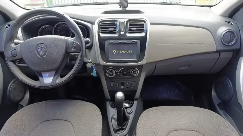 Renault Logan 1.6 Privilege 105Cv 2016 - foto 5