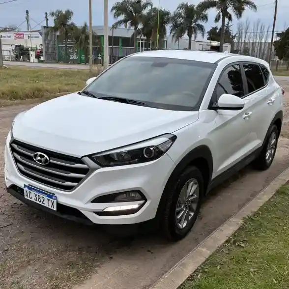Hyundai Tucson 2.0 Style 2Wd At 2018 - foto 1