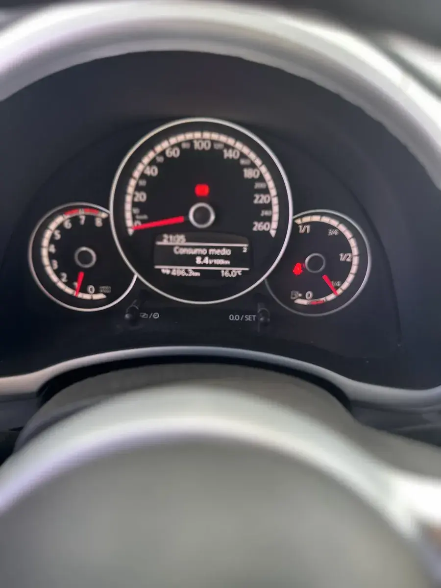 Volkswagen The Beetle 1.4 Tsi Design 2015 - foto 4