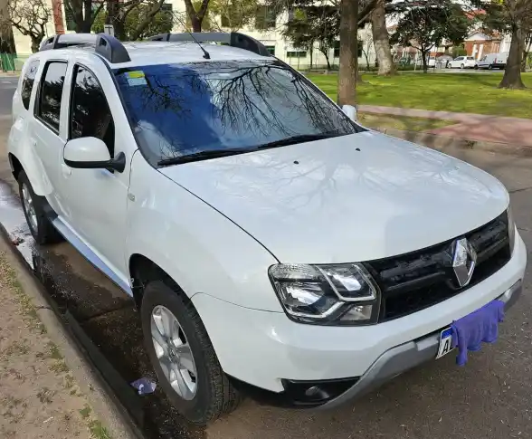 Renault Duster 2.0 Ph2 4X2 Privilege 143Cv 2017 - foto 4