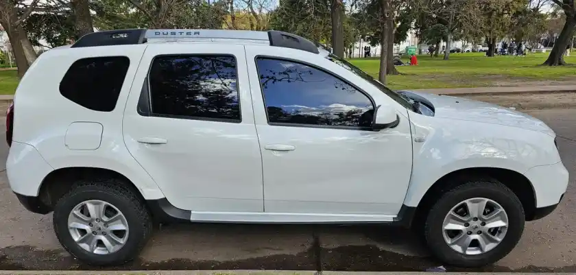 Renault Duster 2.0 Ph2 4X2 Privilege 143Cv 2017 - foto 5
