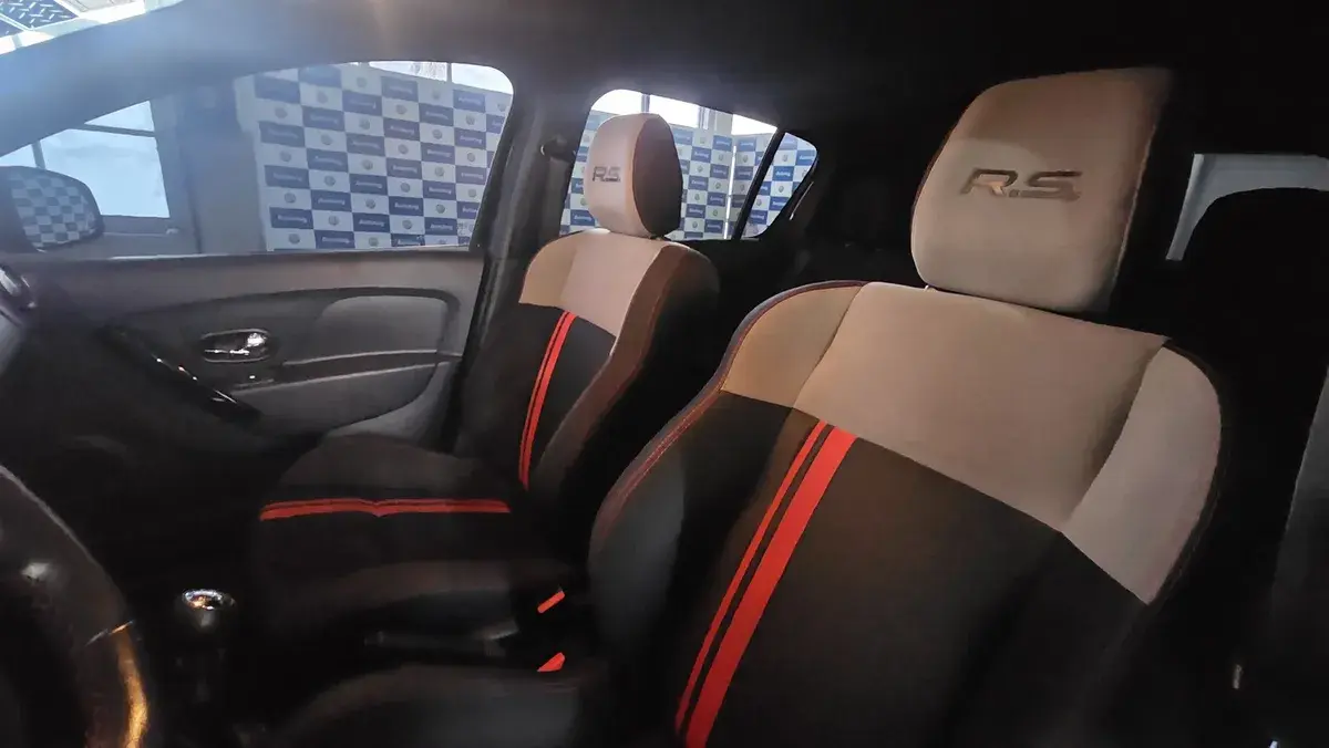 Renault Sandero 2.0 Rs 145Cv 2018 - foto 4