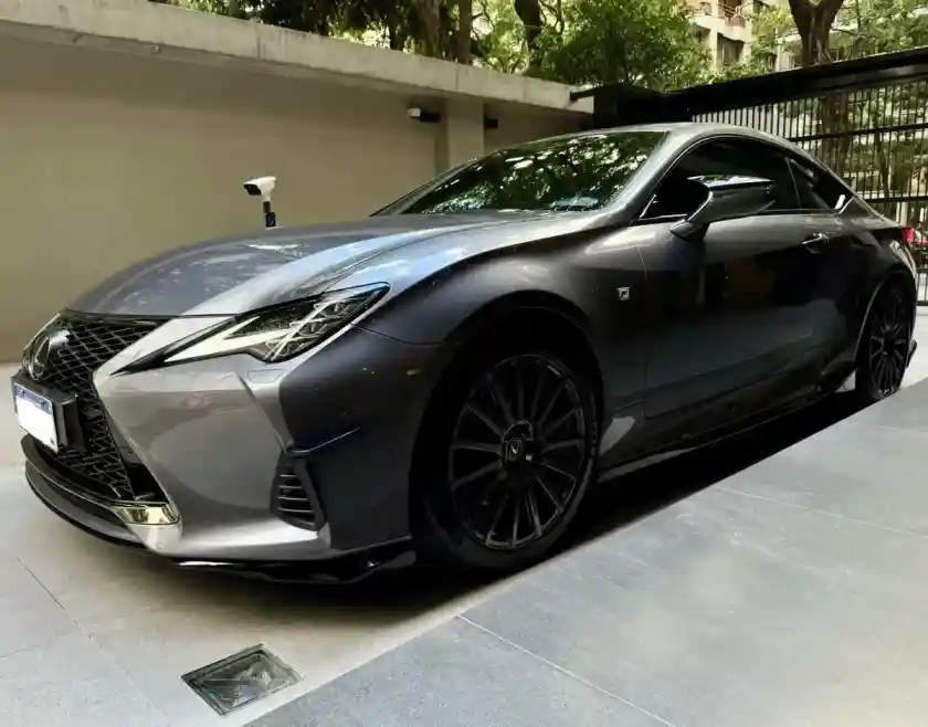 Lexus RC 2020 - foto 1