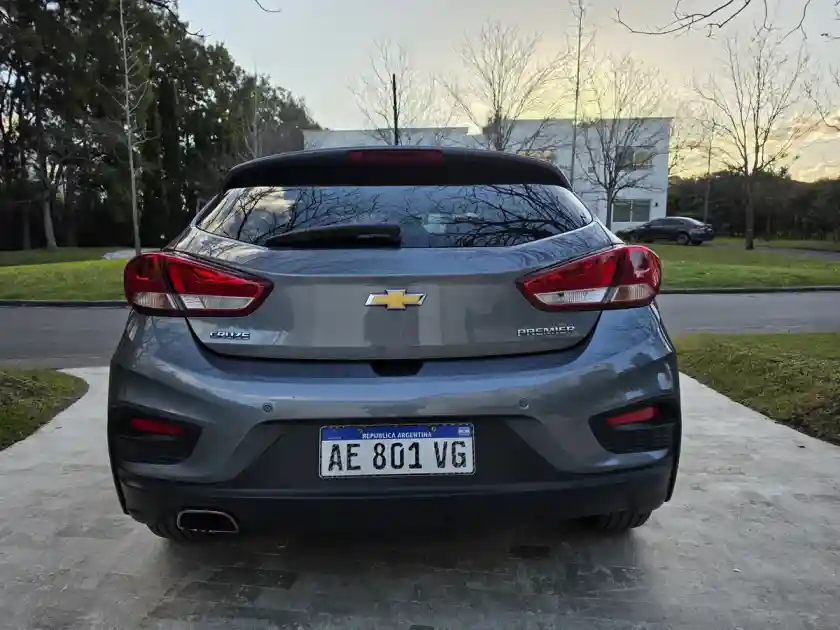Chevrolet Cruze 5 1.4 Premier At 5P 2021 - foto 2