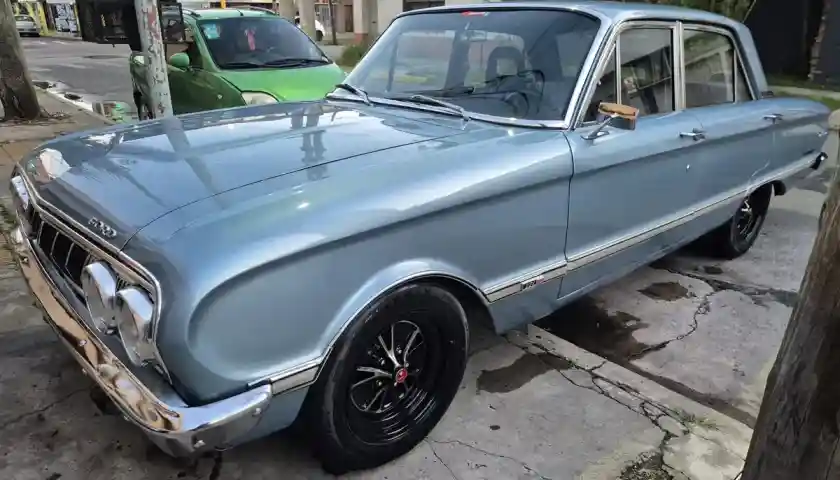 Ford Falcon 1971 - foto 1