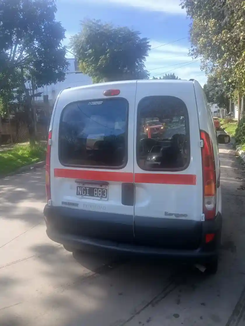 Renault Kangoo 1.6 2 Furgon Confort 5As Lc Cd 2013 - foto 5