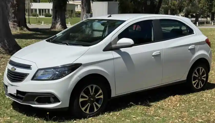 Chevrolet Onix 1.4 Ltz 98Cv 2016 - foto 1