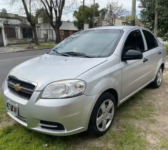 Chevrolet Aveo 1.6 Ls 2011 - foto 1