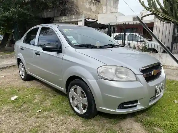 Chevrolet Aveo 1.6 Ls 2011 - foto 3