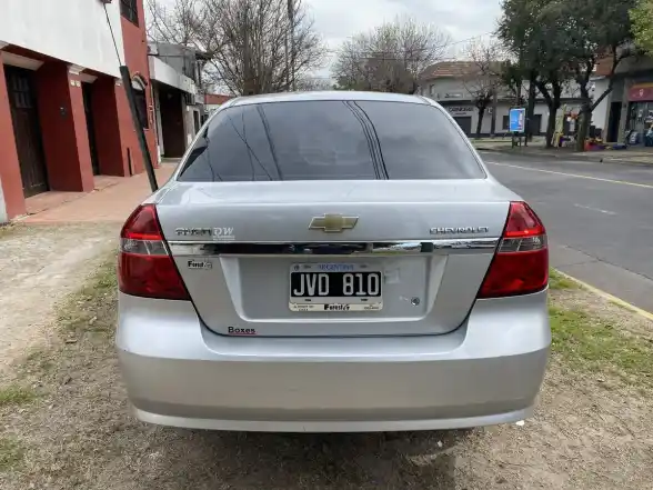 Chevrolet Aveo 1.6 Ls 2011 - foto 5