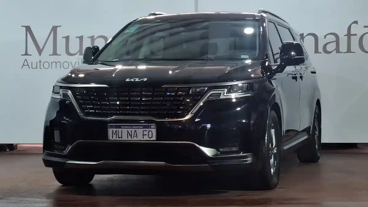 Kia Carnival 2023 - foto 1