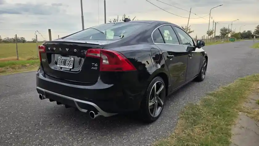 Volvo S60 3.0 T6 At R-Design Awd 2014 - foto 5