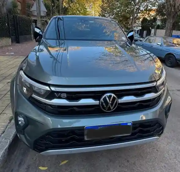Volkswagen Amarok 3.0 Cd Tdi 258Cv V6 Hero 4X4 At 2024 - foto 1