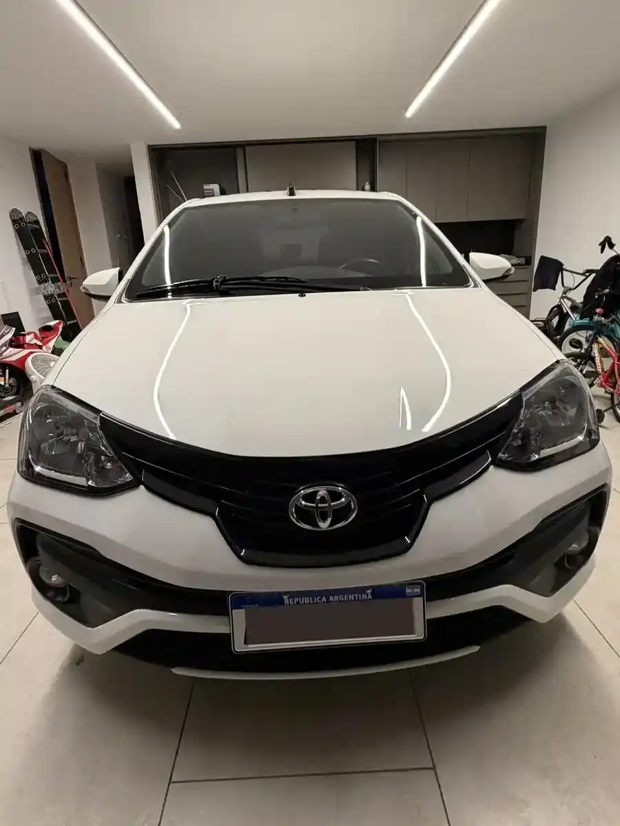 Toyota Etios 1.5 Platinum At 2018 - foto 2